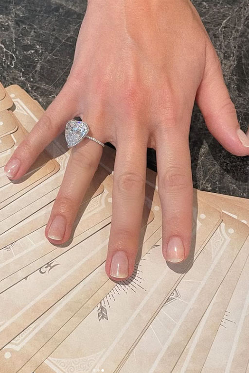 Unhas minimalistas: guia prático para o verão. Ela Sempre Bem