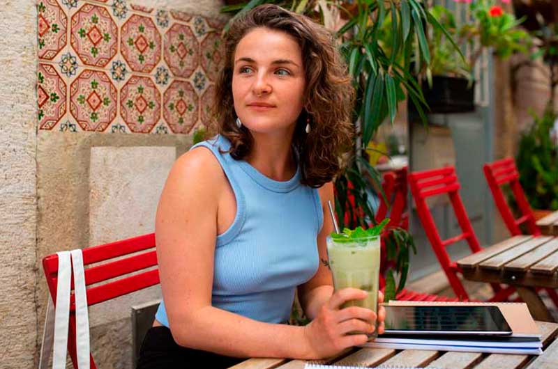 Suco verde e seus benefícios para mulheres. Ela Sempre Bem