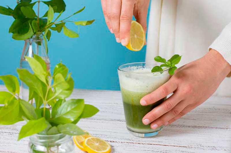 Suco verde e seus benefícios para mulheres. Ela Sempre Bem