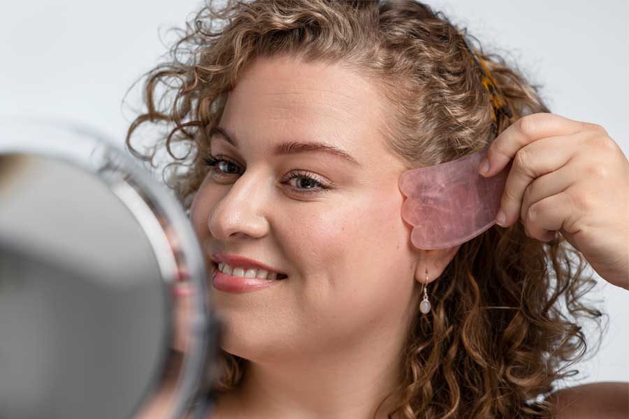 Ela Sempre Bem: Cuidados com a pele aos 30: saiba como montar uma rotina eficaz e preservar a saúde e a beleza da sua pele.