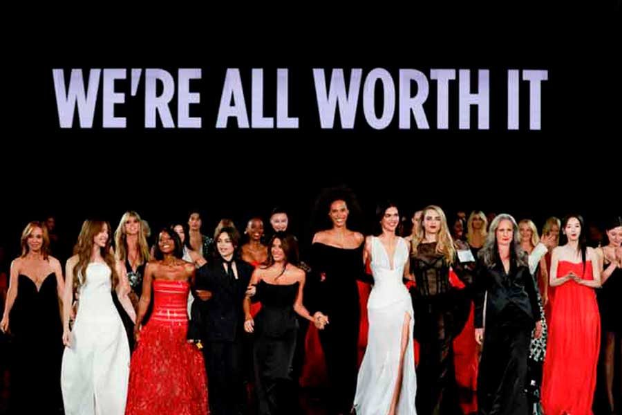 Taís Araújo e Anitta brilham na Semana de Moda de Paris 2025. Ela Sempre Bem